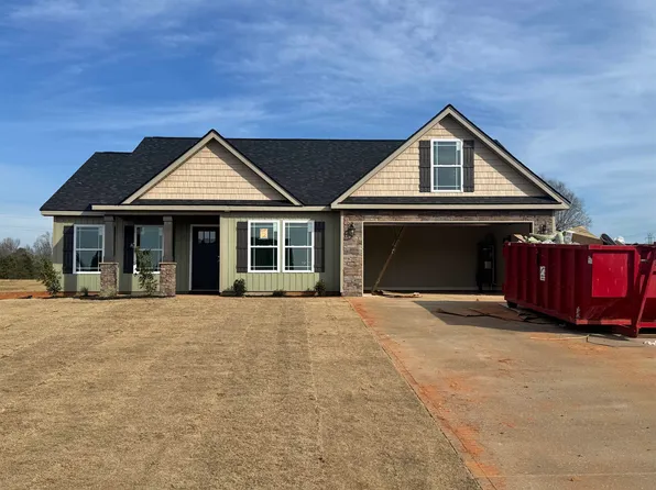 108 Crooked Tree Dr, Gaffney, SC 29341