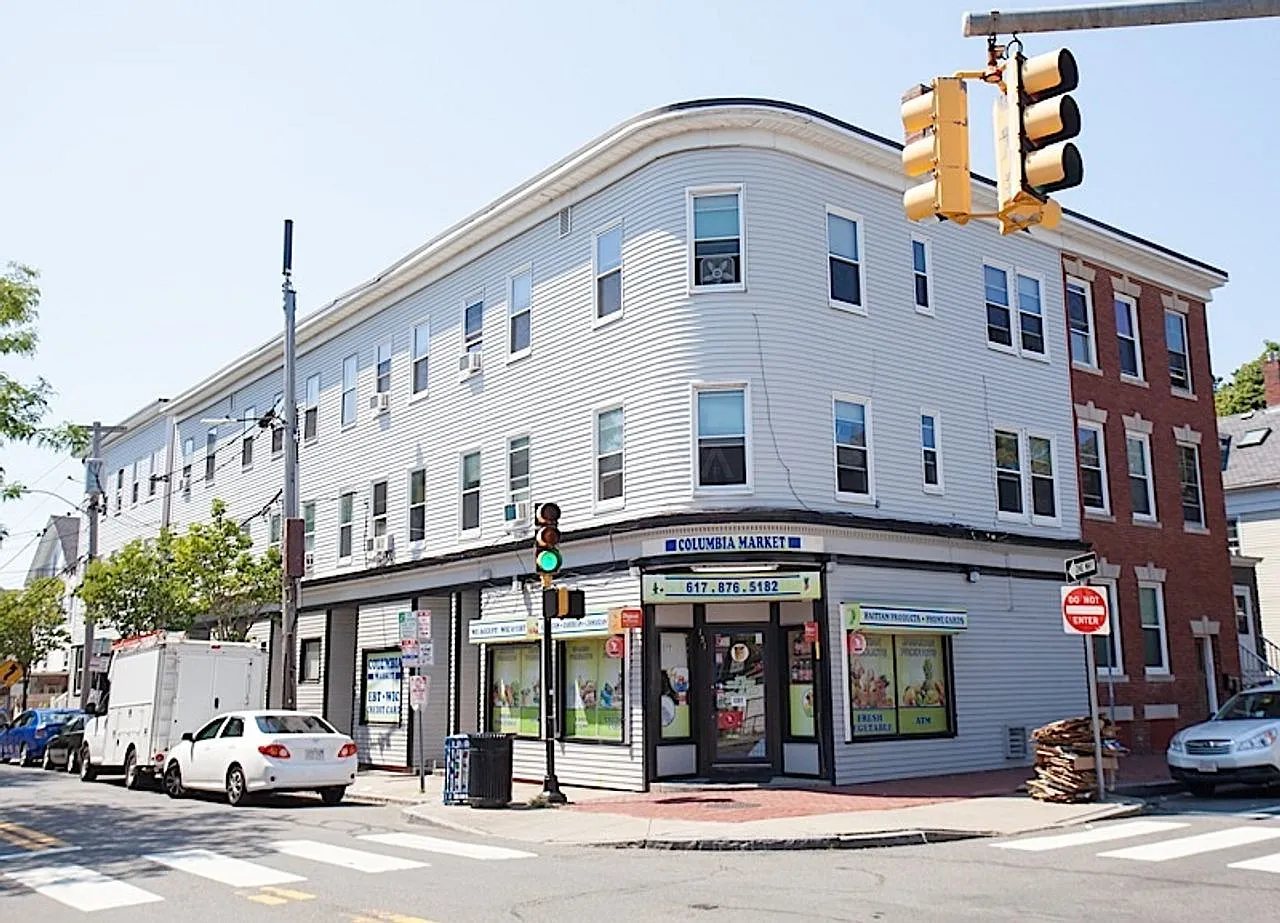 2 bed, $4,000 — Photo 3