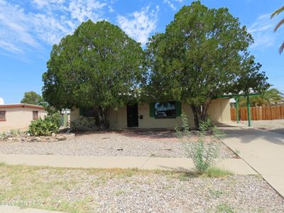 5823 E 18th St, Tucson, AZ, 85711
