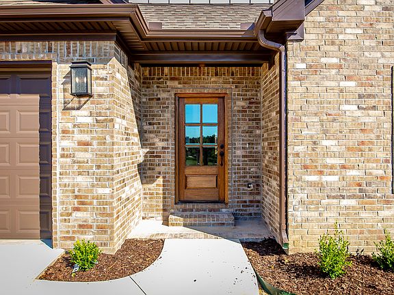 2nd image of 3501 Sylvia Springs Dr