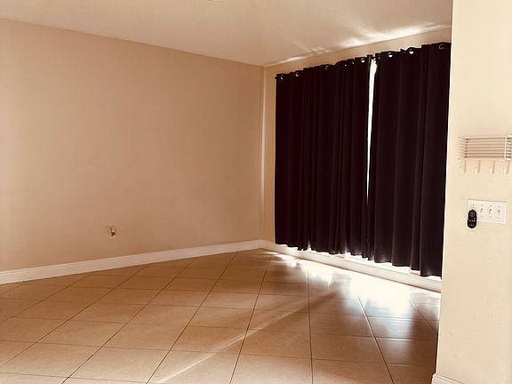 4th image of 4050 Bolinas Ct