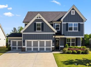 204 Mountain Ashe Ln, Dallas, GA 30132