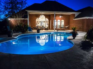 54 Timberland Ln, Millbrook, AL 36054