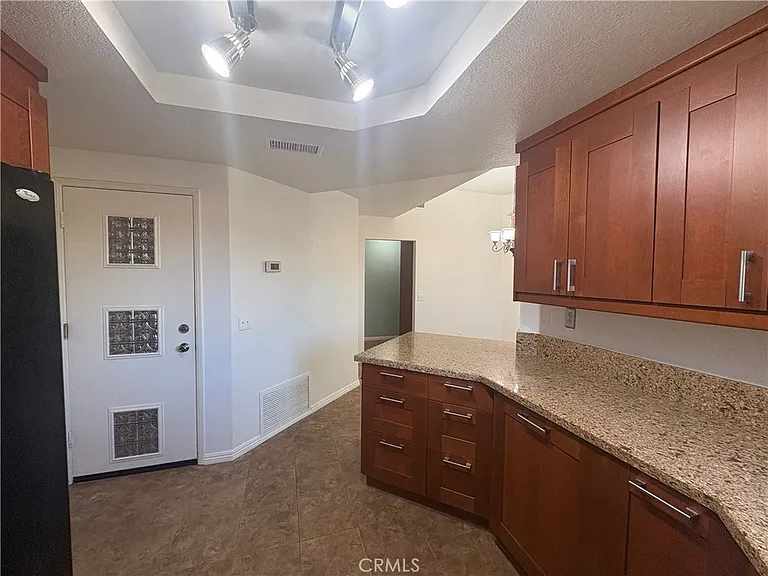 28311 Avenida Francesca — Photo 8