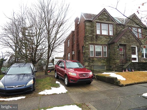 2nd image of 583 Parker Ave
