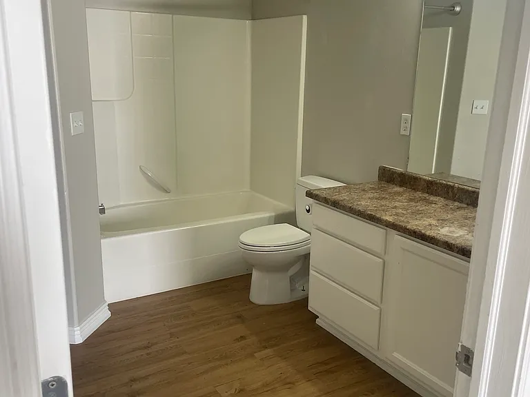 245 E July Ln — Photo 19