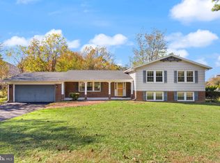 934 Winchester Dr, Westminster, MD 21157