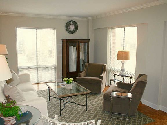 3rd image of 1400 Kenesaw Ave APT 11G