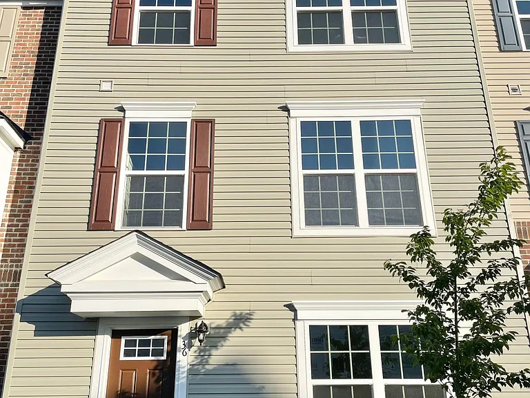 36 American Way — Photo 1
