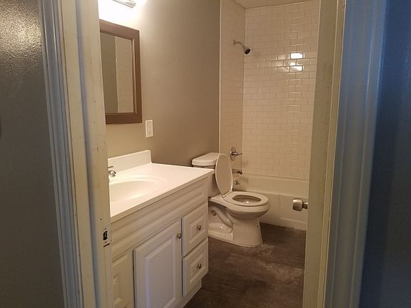 5th image of 4038 McGee St APT 5