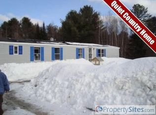 51 Spruce St, Sabattus, ME 04280