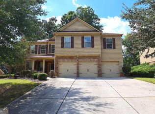 6117 Golf View Xing, Locust Grove, GA 30248