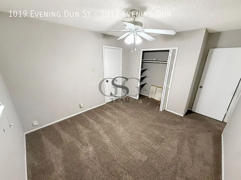 1019 Evening Dun St #1017 — Photo 3