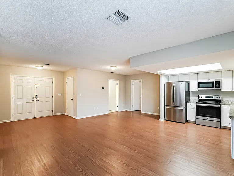 3444 Brian Rd S — Photo 4