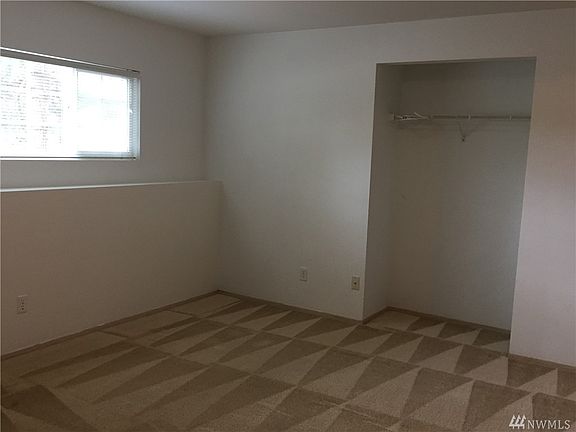 5th image of 3043 SE Grandhaven St