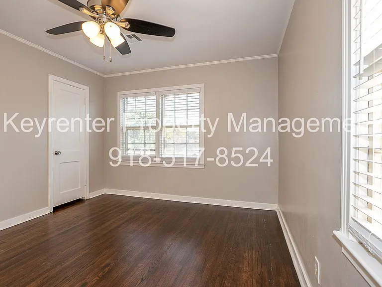 1502 N Columbia Ave — Photo 27