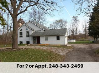 5340 Clintonville Rd, Clarkston, MI 48346