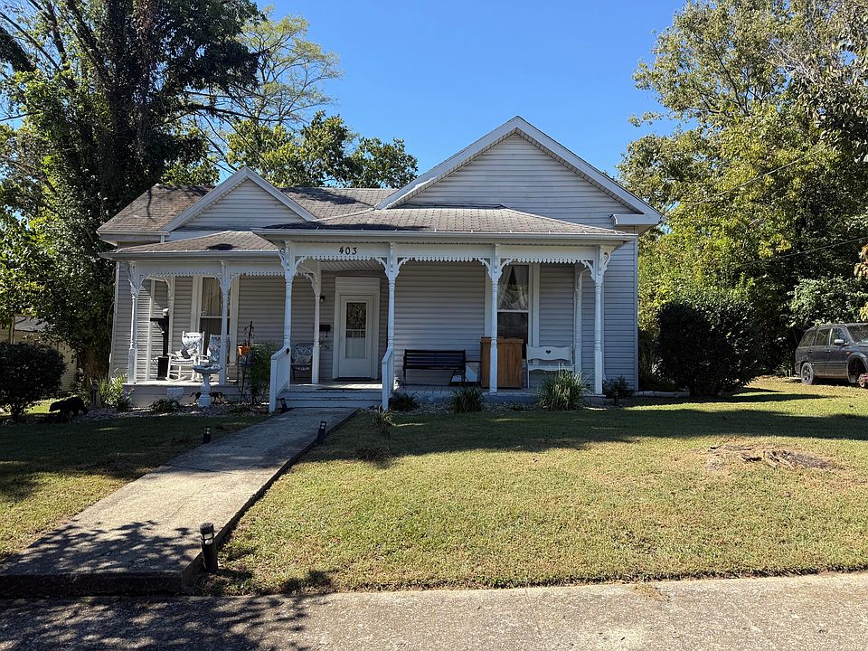 1st image of 403 Logan Ave