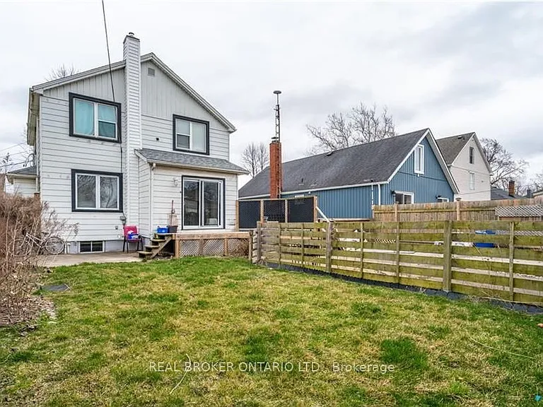 301 Wallace Ave S #MAIN — Photo 13