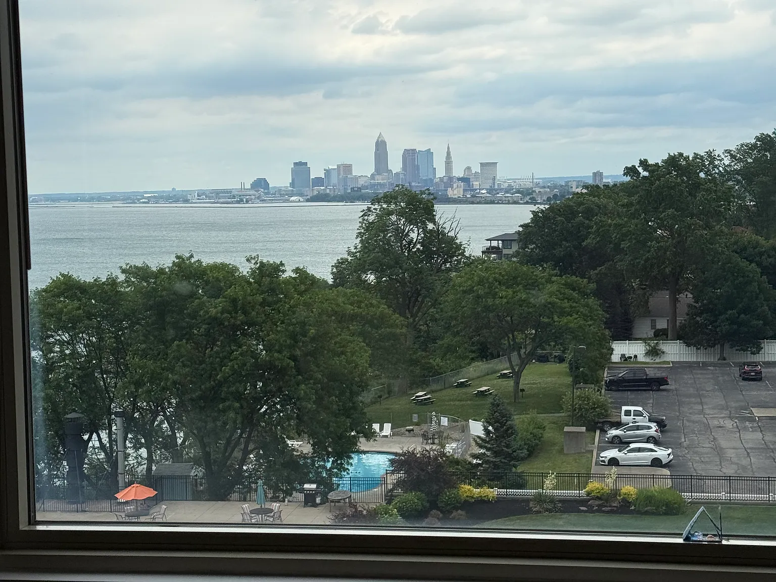 1 bed, 880 sqft, $1,650 — Photo 2