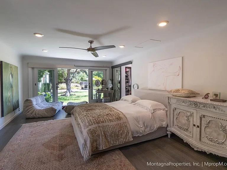 16911 Kennedy Rd — Photo 29