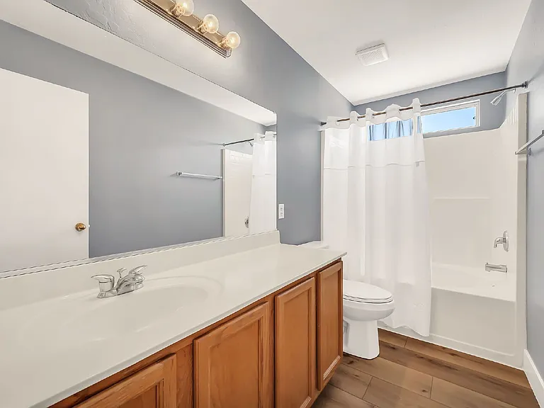 2422 E Olivine Rd — Photo 26