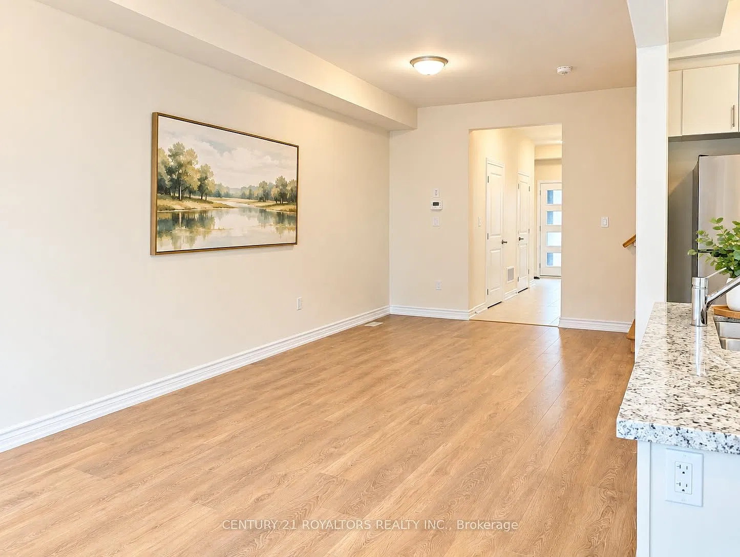 3 bed, $2,550 — Photo 4