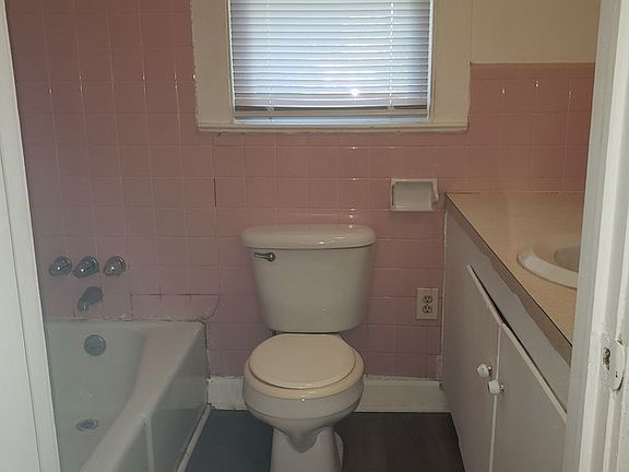 4th image of 516 Sheppard St