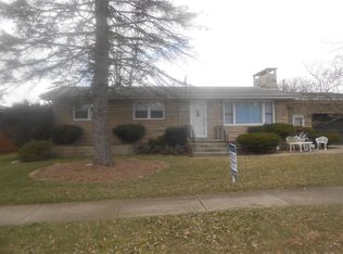 5444 Carolina St, Merrillville, IN 46410