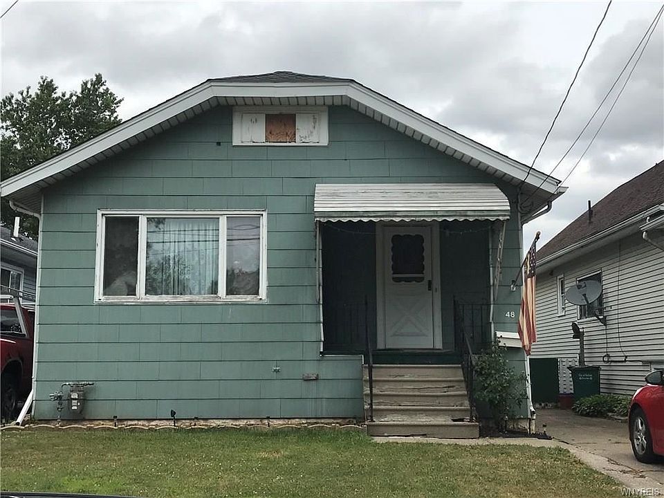 1st image of 48 Crystal Ave