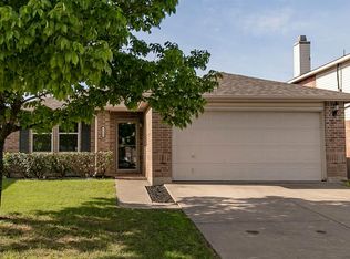 1628 Carolina Ridge Way, Justin, TX 76247