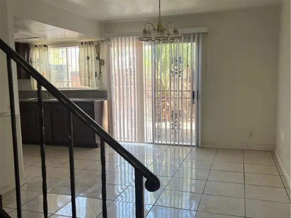 1370 Hialeah Dr APT B, Las Vegas, NV 89119