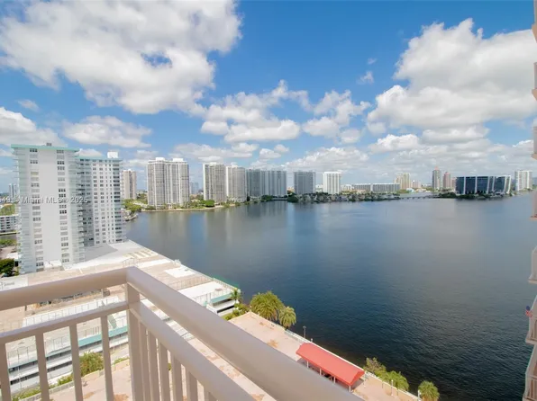 251 174th St APT 1605, Sunny Isles Beach, FL 33160