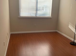 19 Danbury Rd APT 11, Ridgefield, CT 06877