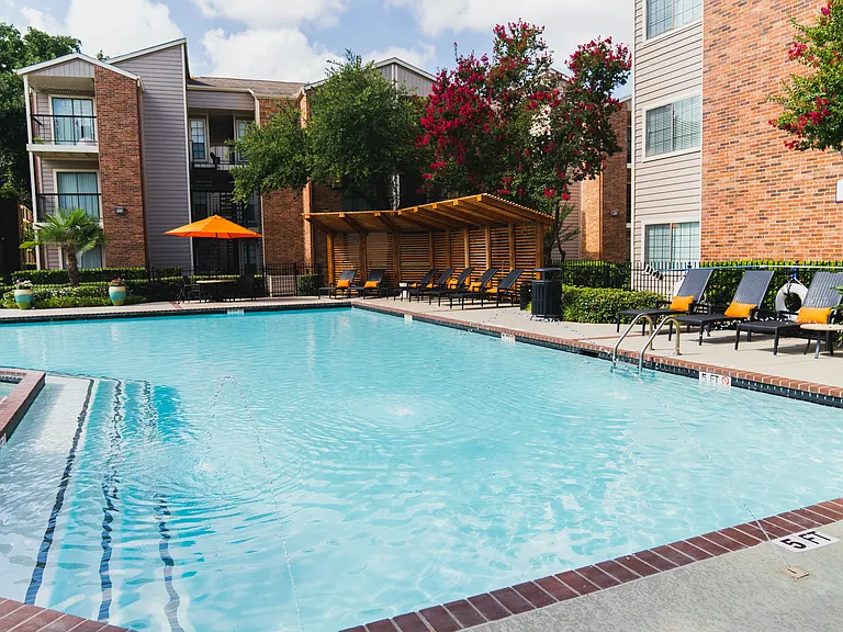 Westchase Creek Apartment Homes — Photo 12