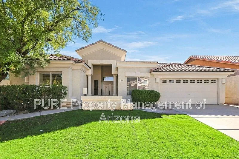 1619 E Kathleen Rd