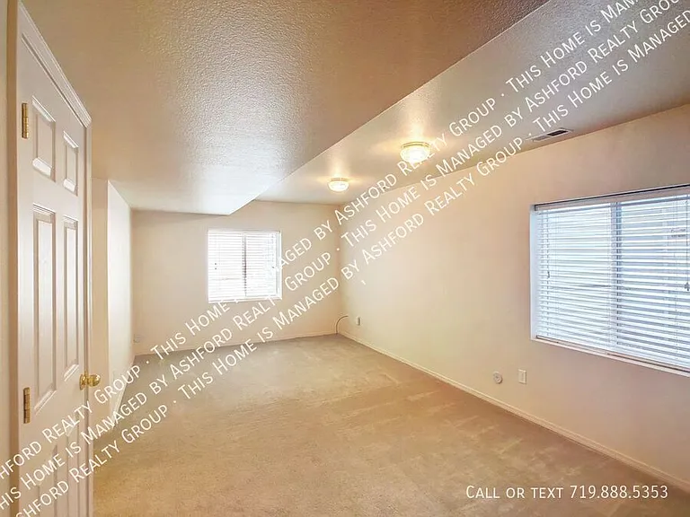 3314 Castellon Dr — Photo 15