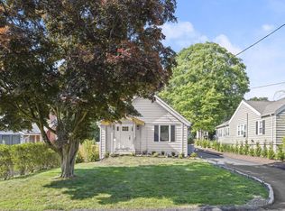 22 Willard Ter, Stamford, CT 06903