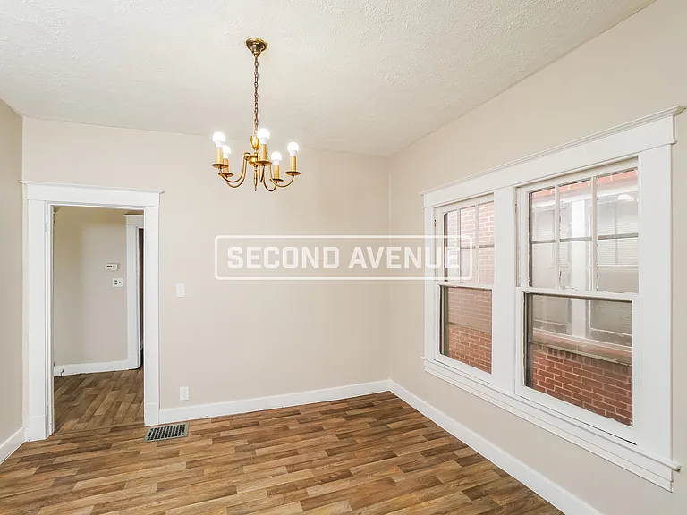 302 Cecil Ave — Photo 7