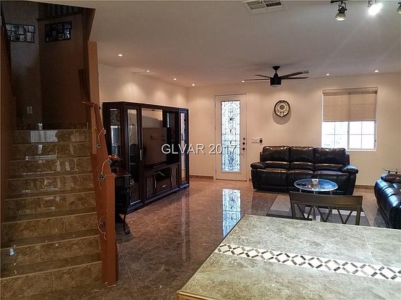 3rd image of 4905 Buckskin Mare Ave