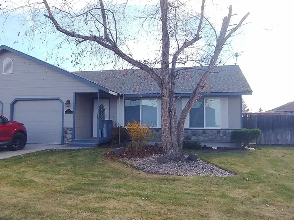 2820 SW Salmon Ave, Redmond, OR 97756