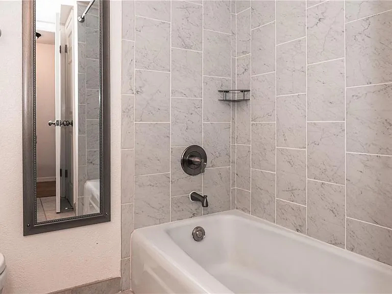 2425 Ashdale Dr #60 — Photo 8