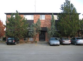 801 Oakcrest St, Iowa City, IA 52246