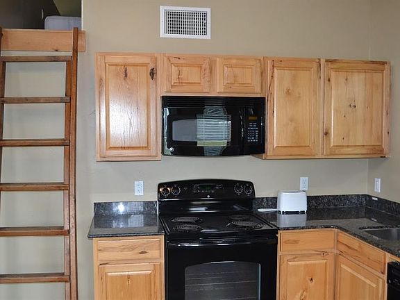 3rd image of 5449 Cypress Lakes Cir