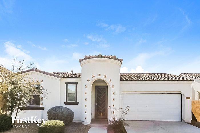 1st image of 22639 E Creosote Dr