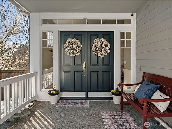 3rd image of 23919 SE 8th Place