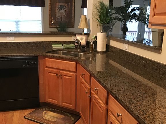 2nd image of 65 Lake Laurel Ct