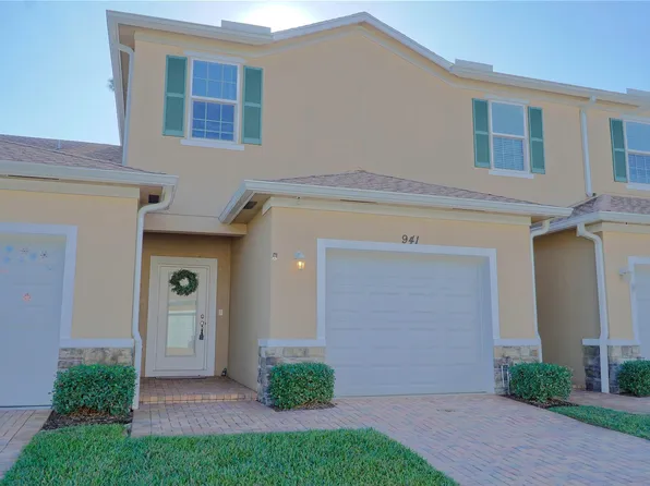 941 NE Trailside Run, Port St Lucie, FL 34983