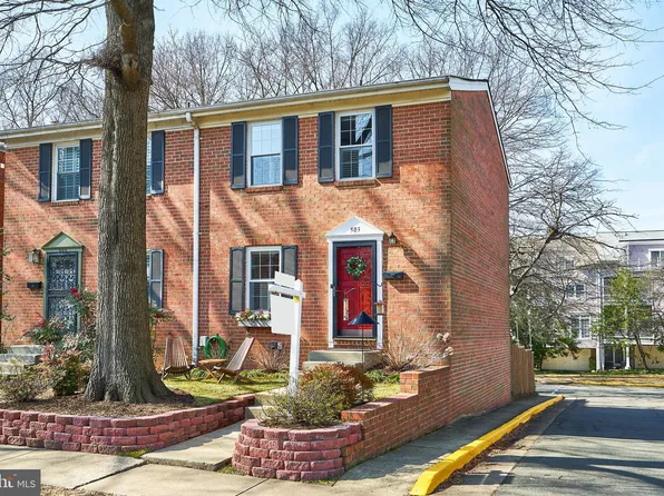 503 S Henry St, Alexandria, VA 22314