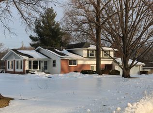 309 Creek Ln, Prophetstown, IL 61277